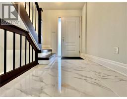 1532 LANCASTER Drive Unit# 41, Oakville, Ontario