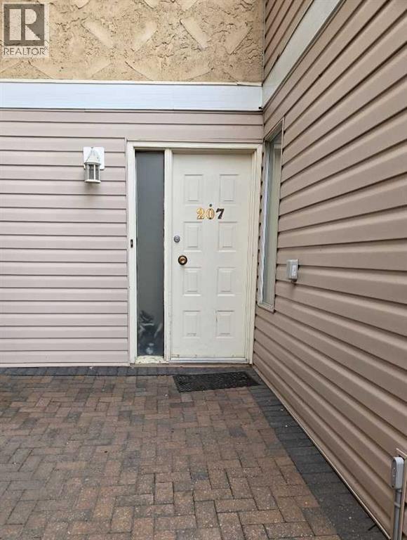 207, 9738 82 Avenue, Grande Prairie, Alberta