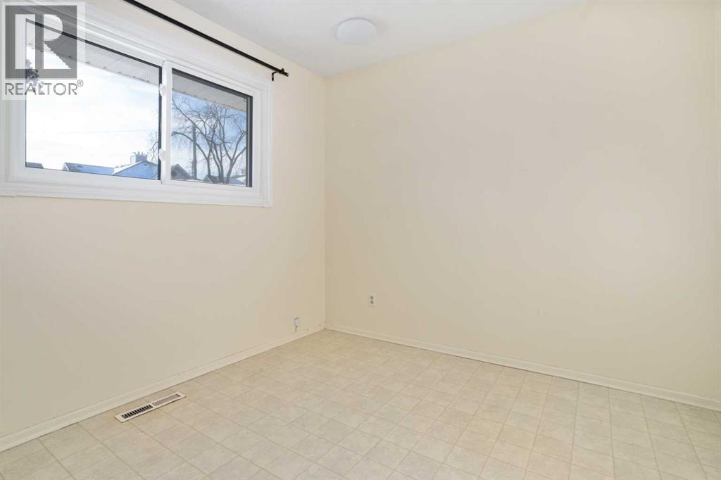 36 Grandview Crescent, Camrose, Alberta  T4V 2K6 - Photo 11 - A2275926