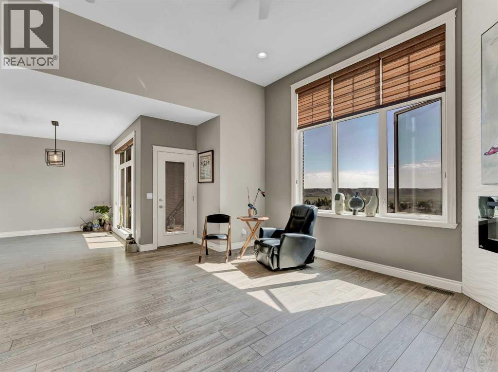 44 Palisades Mews Ne, Medicine Hat, Alberta  T1C 2B5 - Photo 19 - A2250131