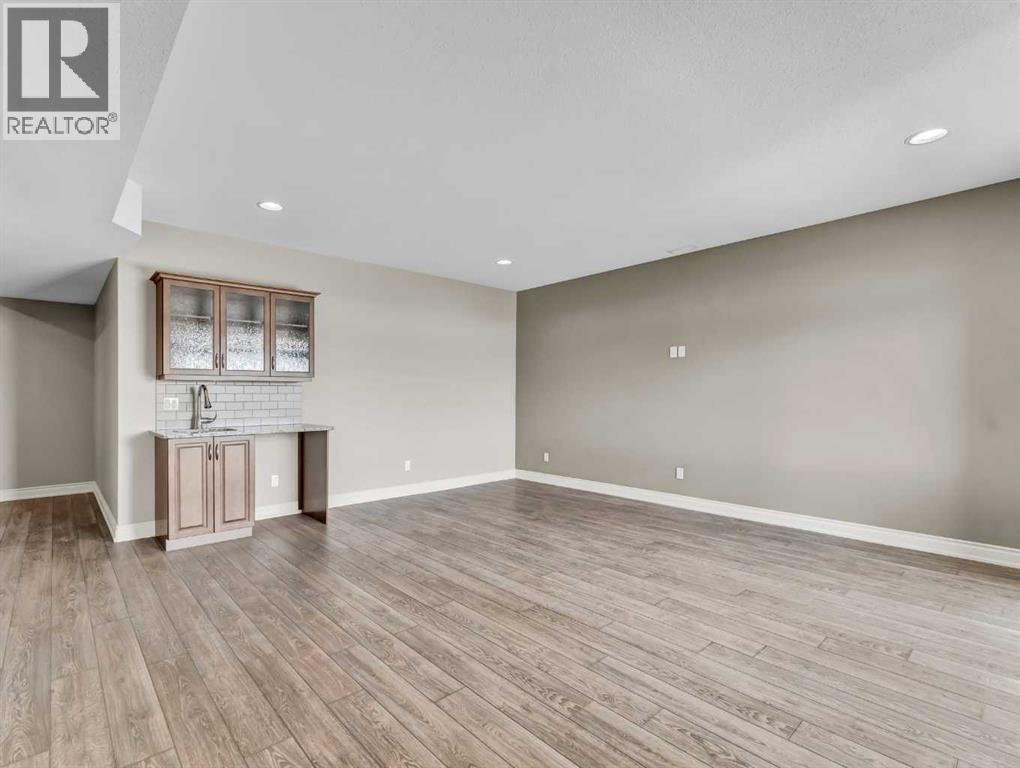 44 Palisades Mews Ne, Medicine Hat, Alberta  T1C 2B5 - Photo 31 - A2250131