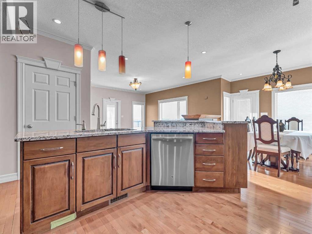 150 Desert Blume Crescent, Desert Blume, Alberta  T1B 0A4 - Photo 8 - A2271125