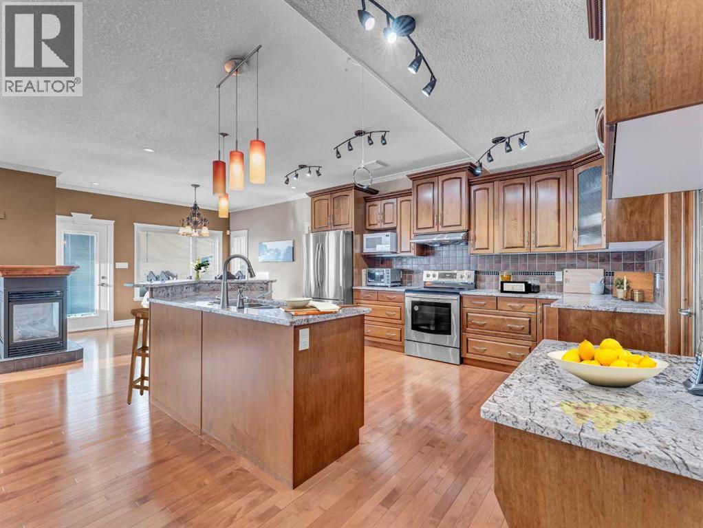 150 Desert Blume Crescent, Desert Blume, Alberta  T1B 0A4 - Photo 9 - A2271125