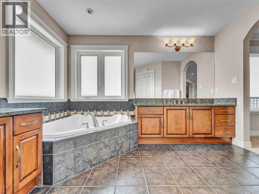 150 Desert Blume Crescent, Desert Blume, Alberta  T1B 0A4 - Photo 22 - A2271125