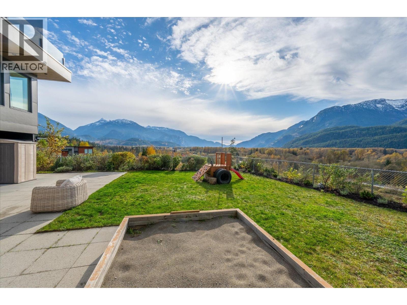 41337 Horizon Drive, Squamish, British Columbia  V8B 0Y7 - Photo 36 - R3086956