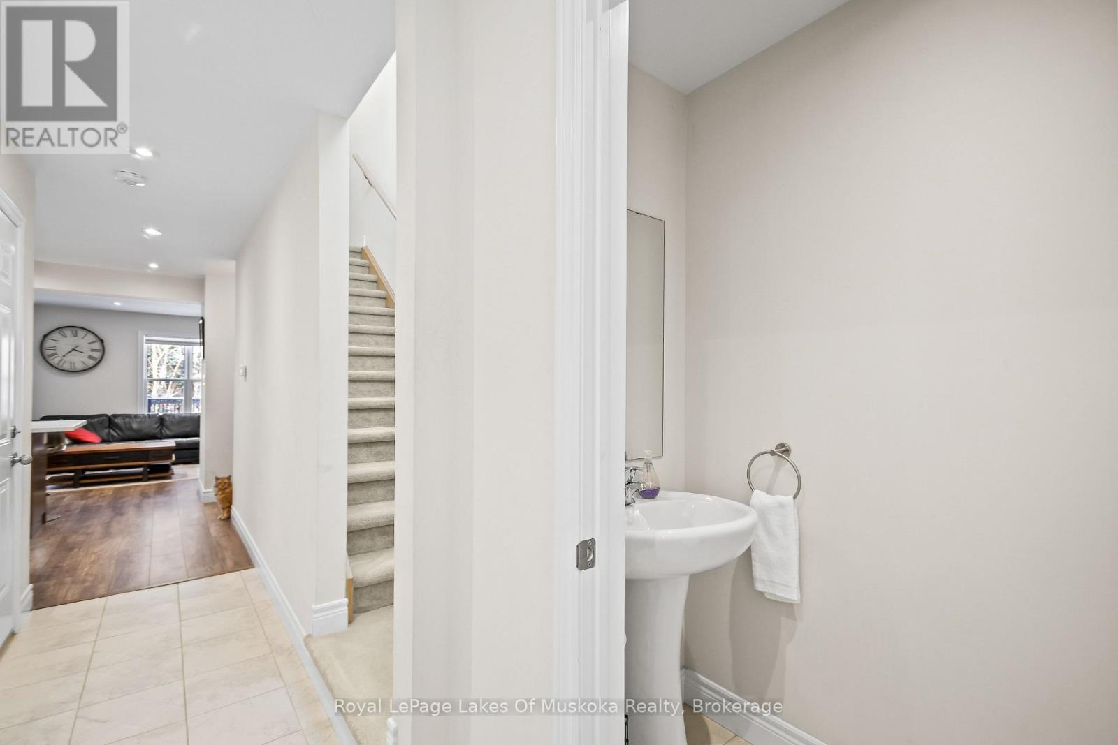 31 Nicole Park Place, Bracebridge, Ontario  P1L 0C8 - Photo 9 - X12766190