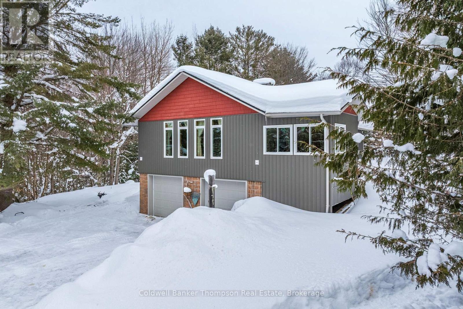 1039 South Waseosa Lake Road, Huntsville, Ontario  P1H 2N5 - Photo 3 - X12766222