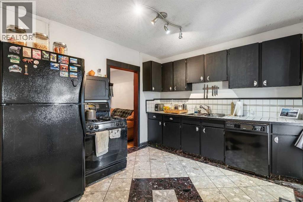 1717 32 Avenue Sw, Calgary, Alberta  T2T 1W1 - Photo 10 - A2276557