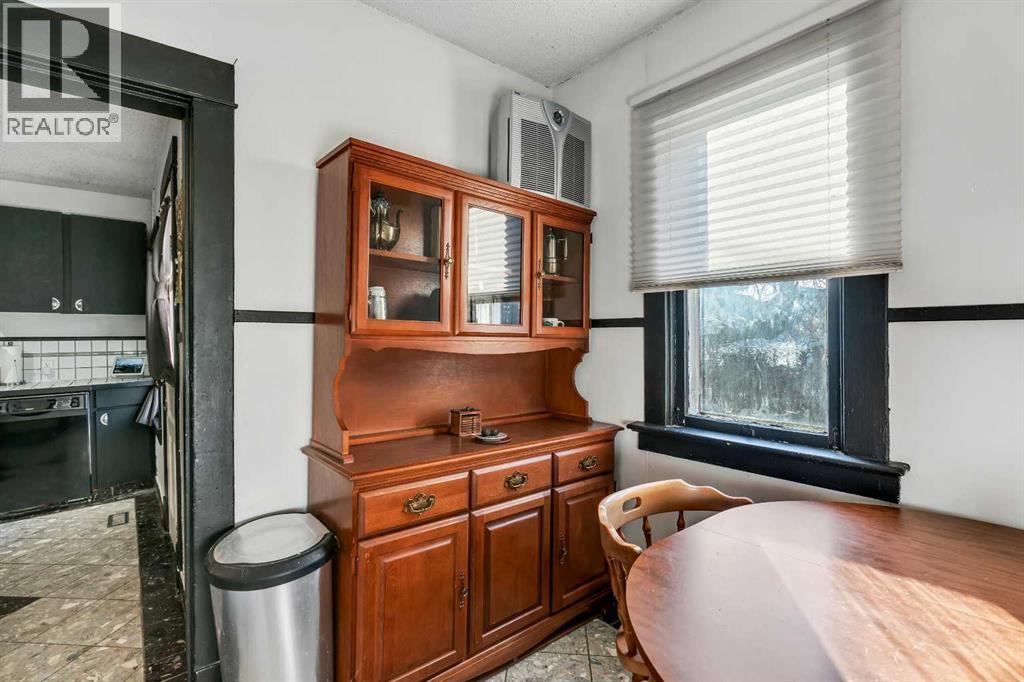 1717 32 Avenue Sw, Calgary, Alberta  T2T 1W1 - Photo 24 - A2276557