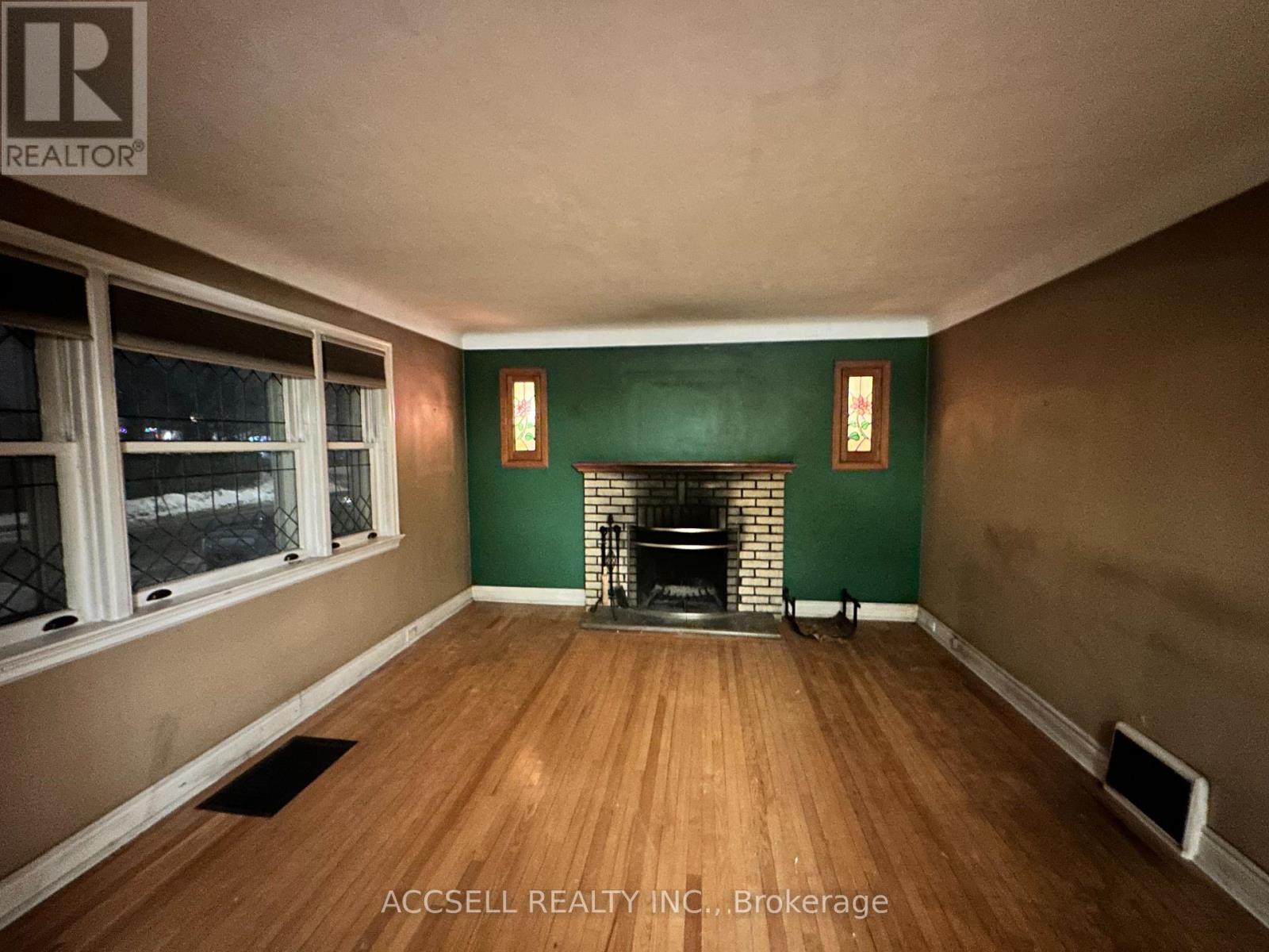 58 Clegg Street S, Ottawa, Ontario  K1S 0H8 - Photo 3 - X12766180