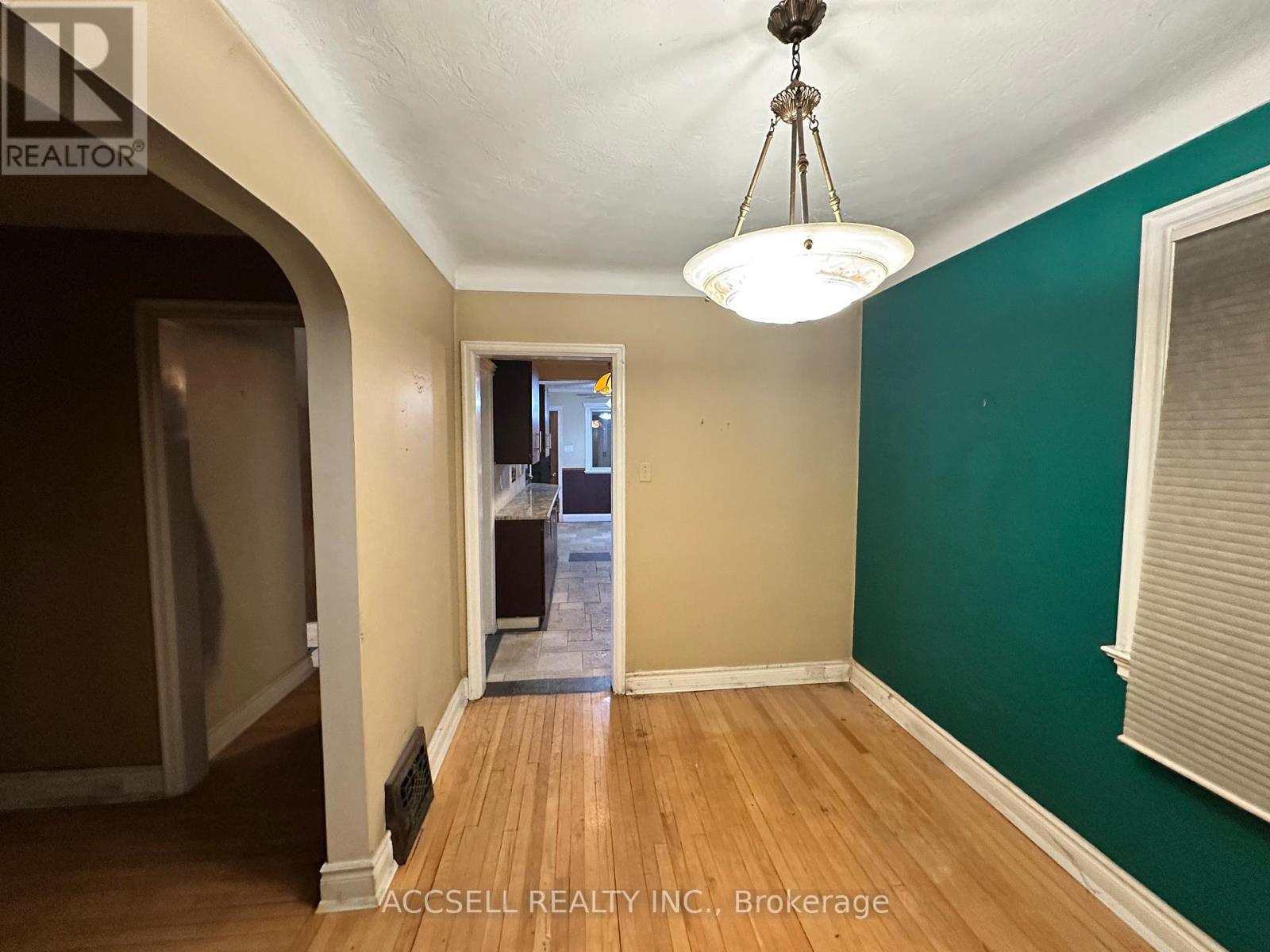 58 Clegg Street S, Ottawa, Ontario  K1S 0H8 - Photo 6 - X12766180