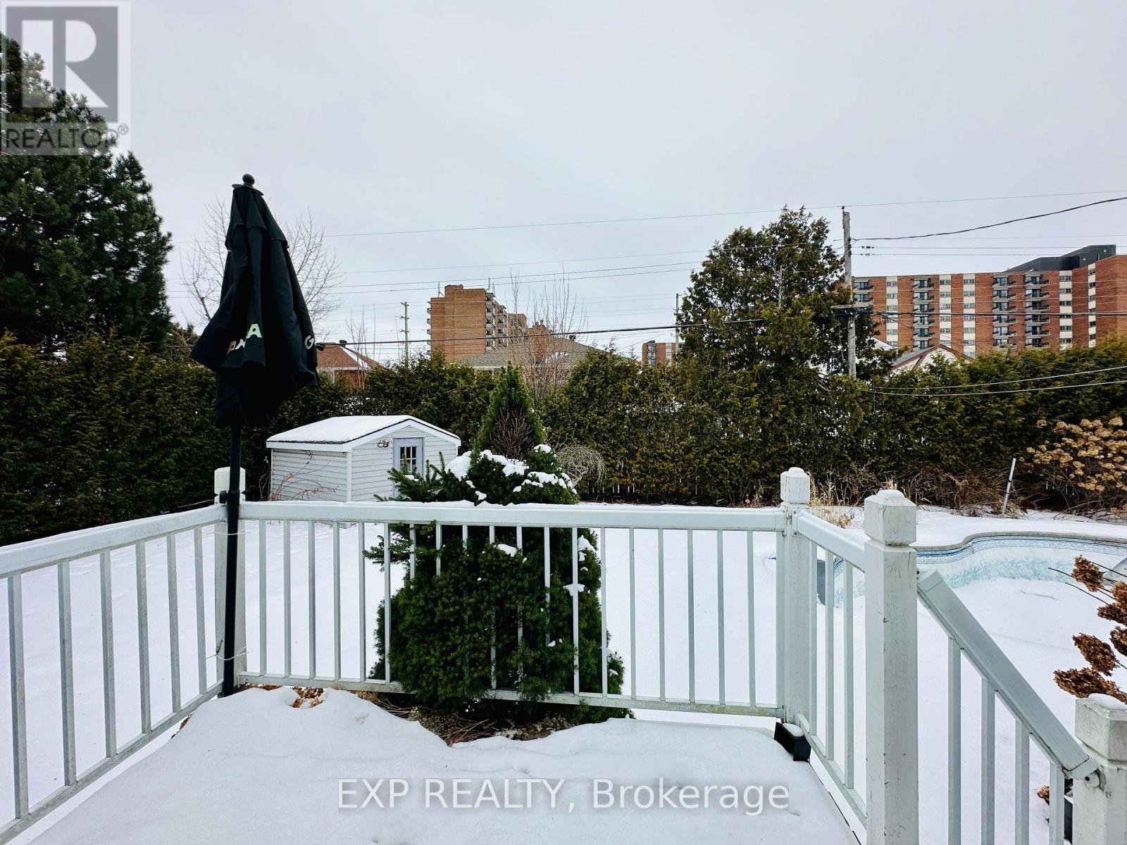 21 Granton Avenue, Ottawa, Ontario  K2G 1W5 - Photo 12 - X12766232