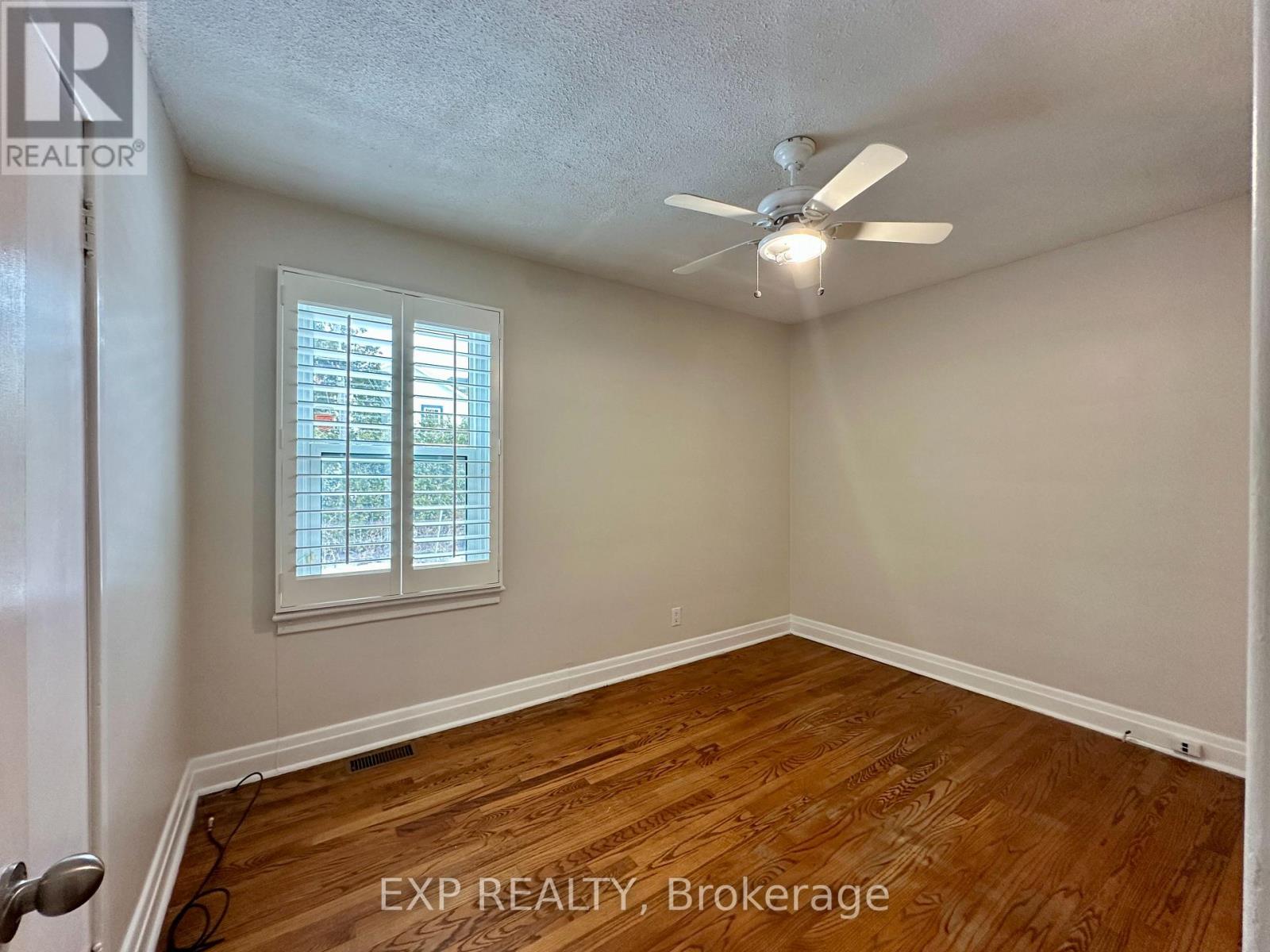 21 Granton Avenue, Ottawa, Ontario  K2G 1W5 - Photo 13 - X12766232