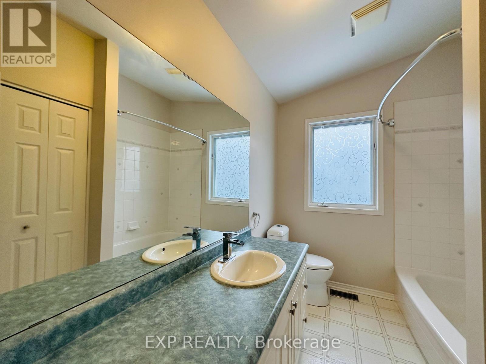 21 Granton Avenue, Ottawa, Ontario  K2G 1W5 - Photo 17 - X12766232