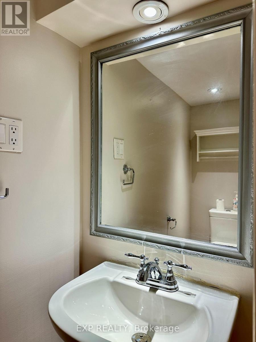 21 Granton Avenue, Ottawa, Ontario  K2G 1W5 - Photo 31 - X12766232