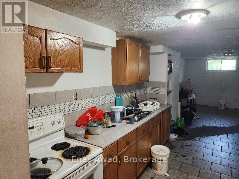 579 Kingsway Way, Greater Sudbury, Ontario  P3B 2E4 - Photo 9 - X12766228