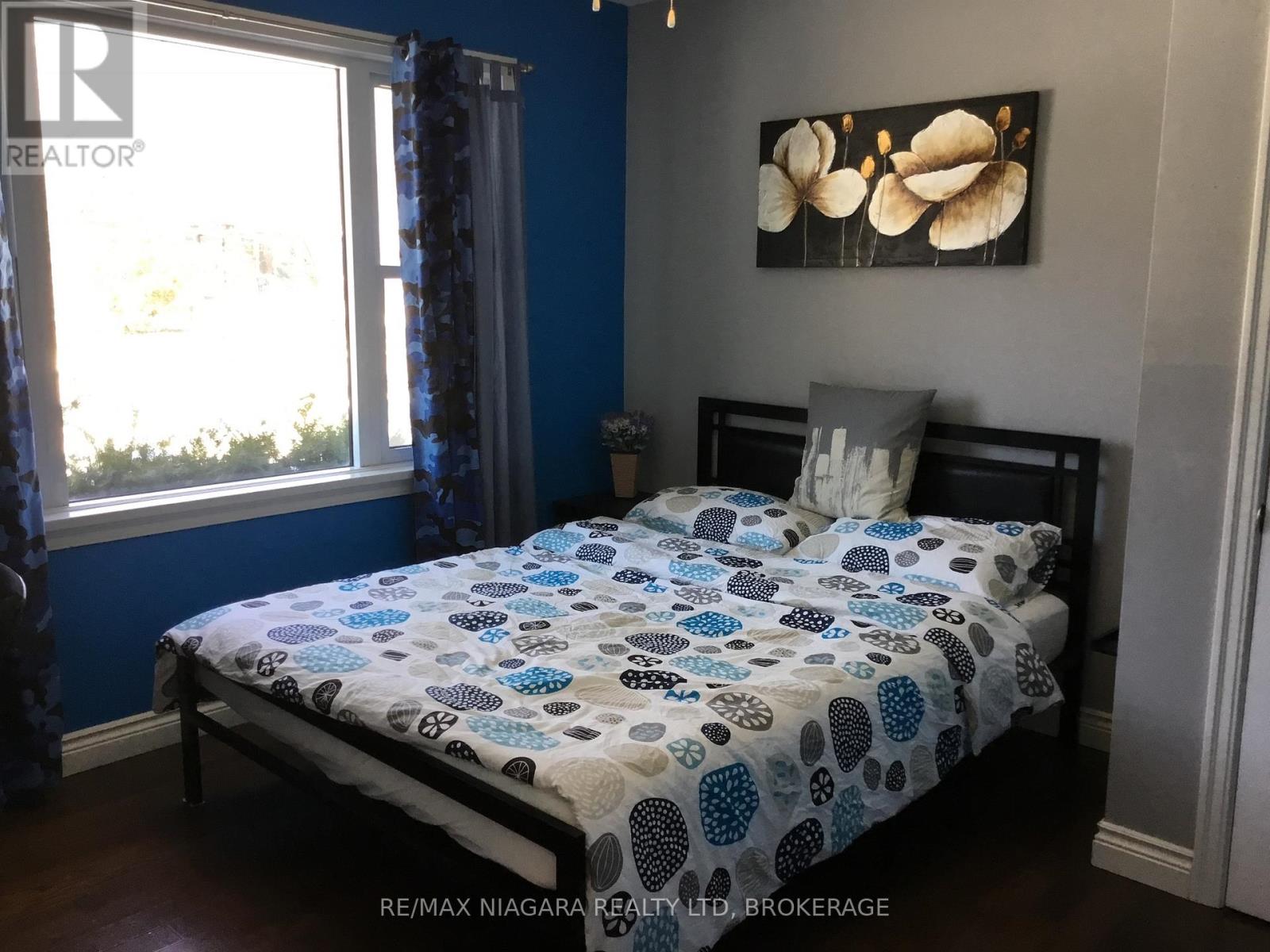 Main - 6100 Dixon Street, Niagara Falls, Ontario  L2G 2L5 - Photo 13 - X12766236