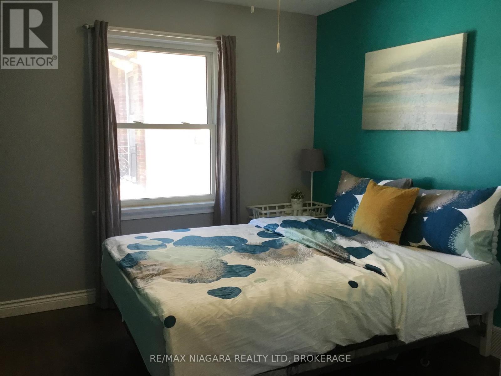 Main - 6100 Dixon Street, Niagara Falls, Ontario  L2G 2L5 - Photo 14 - X12766236