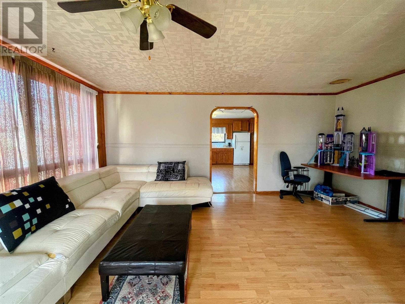 43 Stevens Ave, Marathon, Ontario  P0T 2E0 - Photo 5 - TB2600179