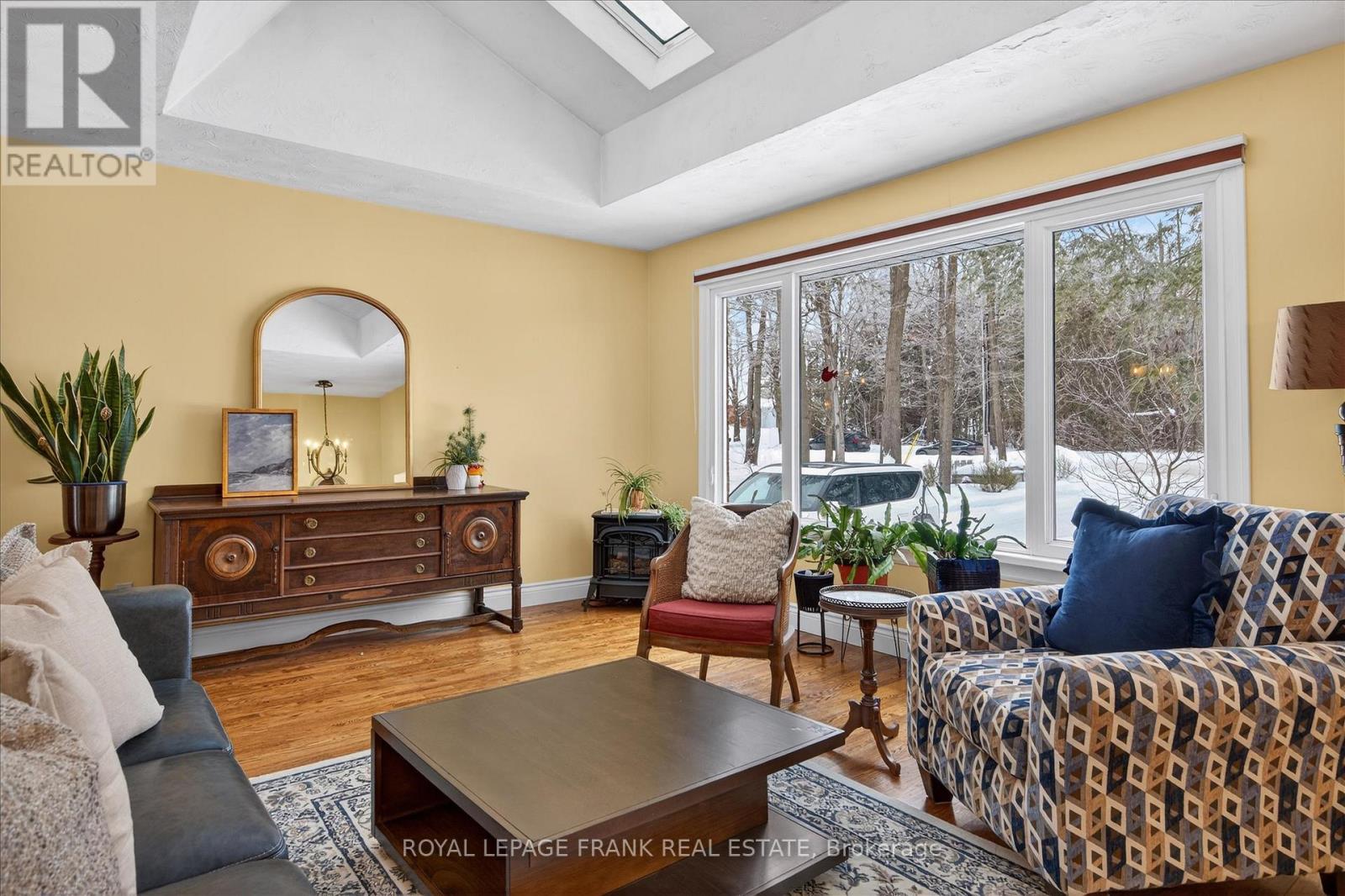 494 5th Line, Selwyn, Ontario  K9J 0C5 - Photo 7 - X12765816