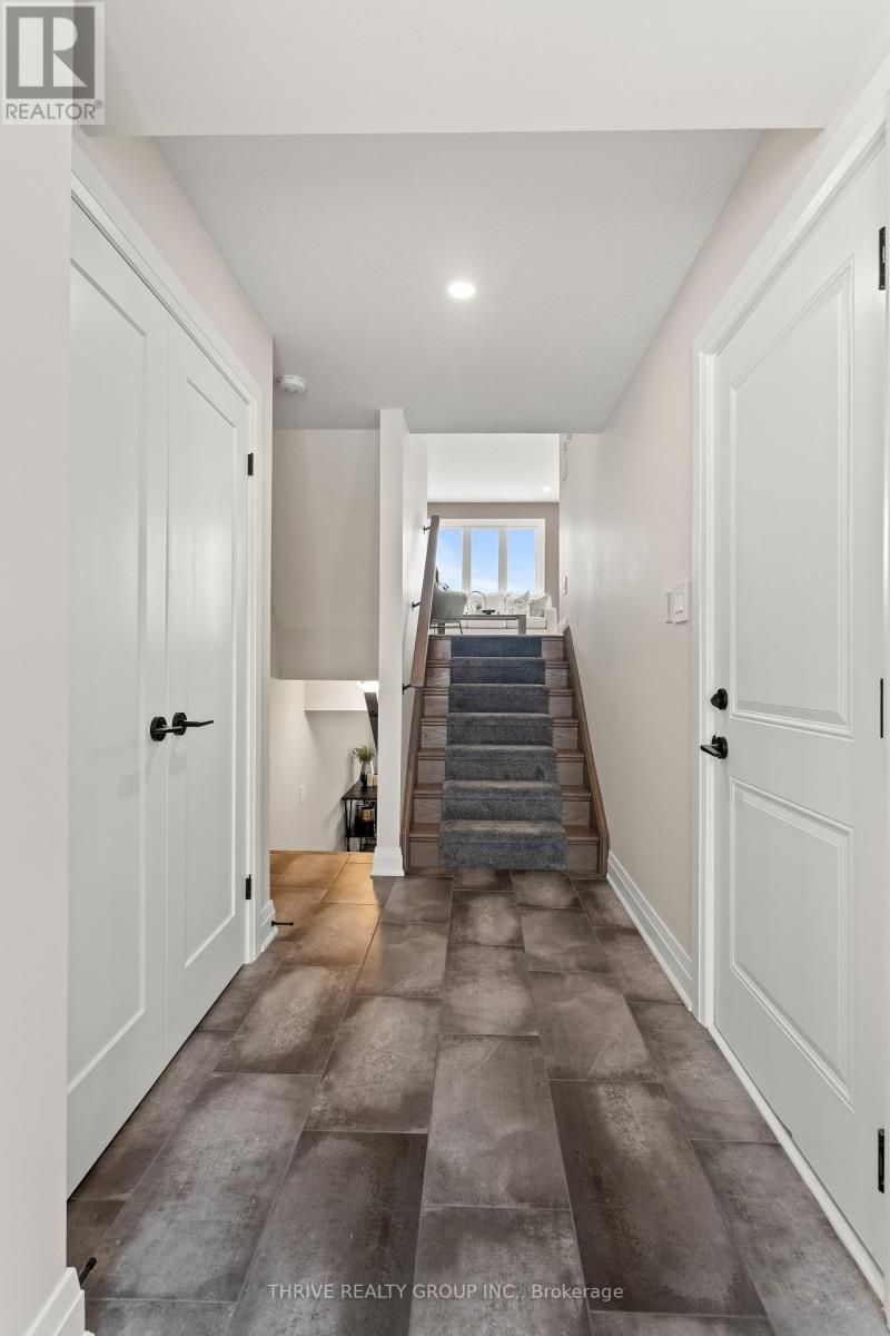 24 - 2261 Linkway Boulevard, London South (South A), Ontario  N6K 0L4 - Photo 5 - X12761366