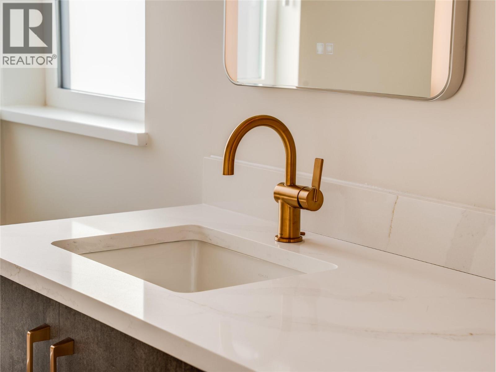 910 Lakeside Drive Unit# 401, Nelson, British Columbia  V1L 0C6 - Photo 41 - 10374822