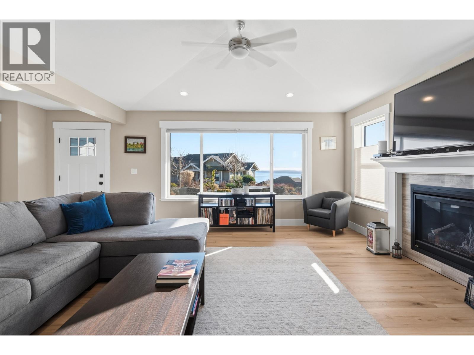 5537 Peregrine Crescent, Sechelt, British Columbia  V7Z 0V5 - Photo 15 - R3087357