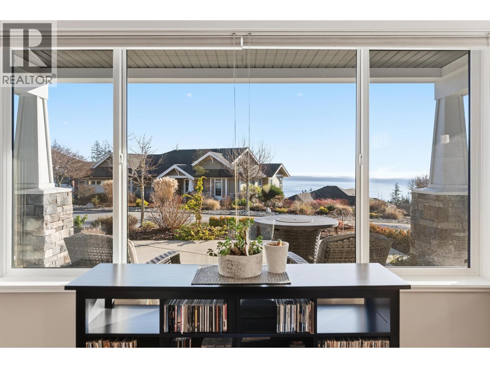 5537 Peregrine Crescent, Sechelt, British Columbia  V7Z 0V5 - Photo 9 - R3087357