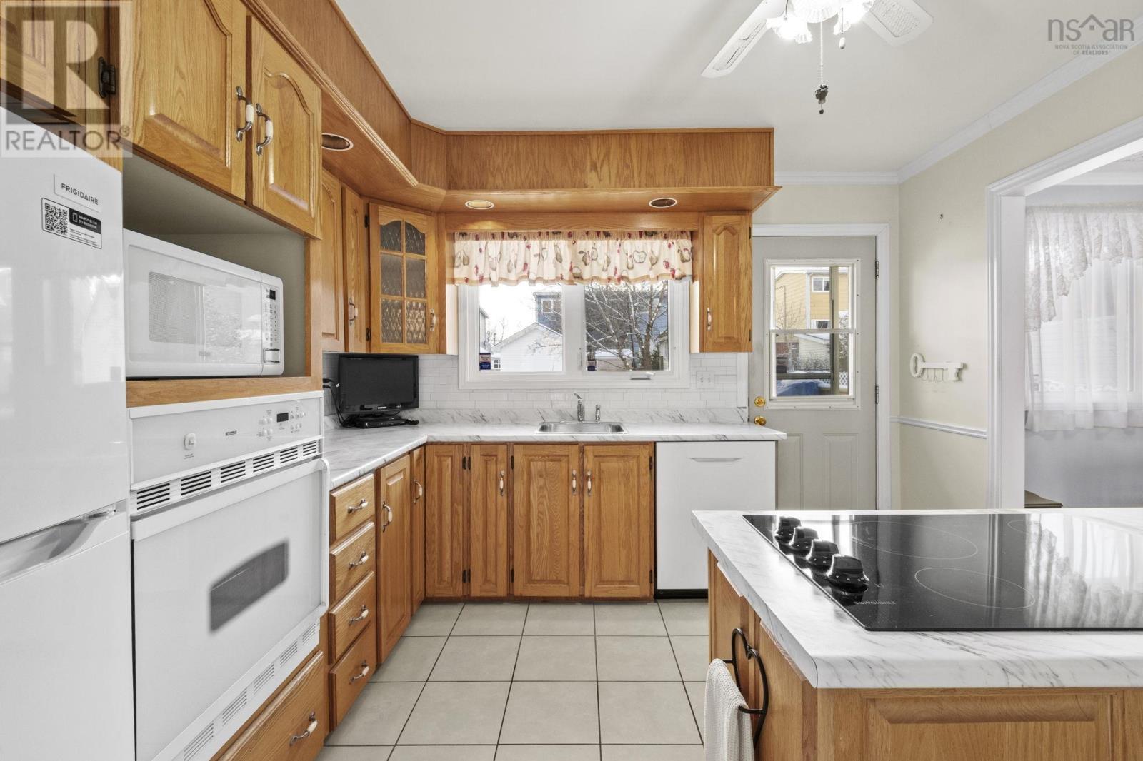 85 Amaranth Crescent, Dartmouth, Nova Scotia  B2W 4C1 - Photo 15 - 202602310