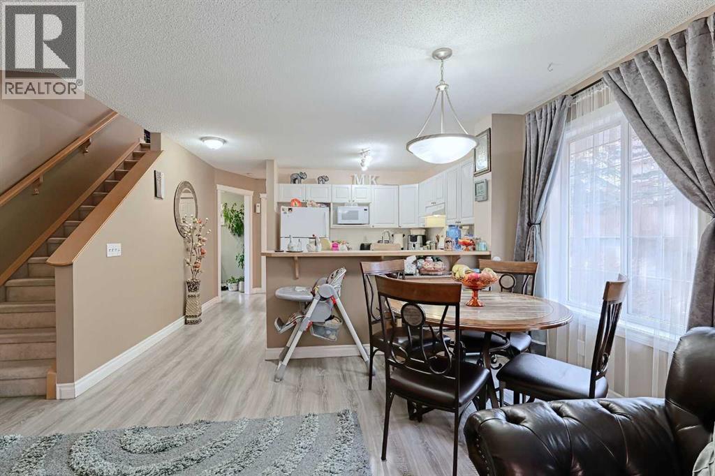 501 Coral Cove Ne, Calgary, Alberta  T3J 3Y9 - Photo 8 - A2280990