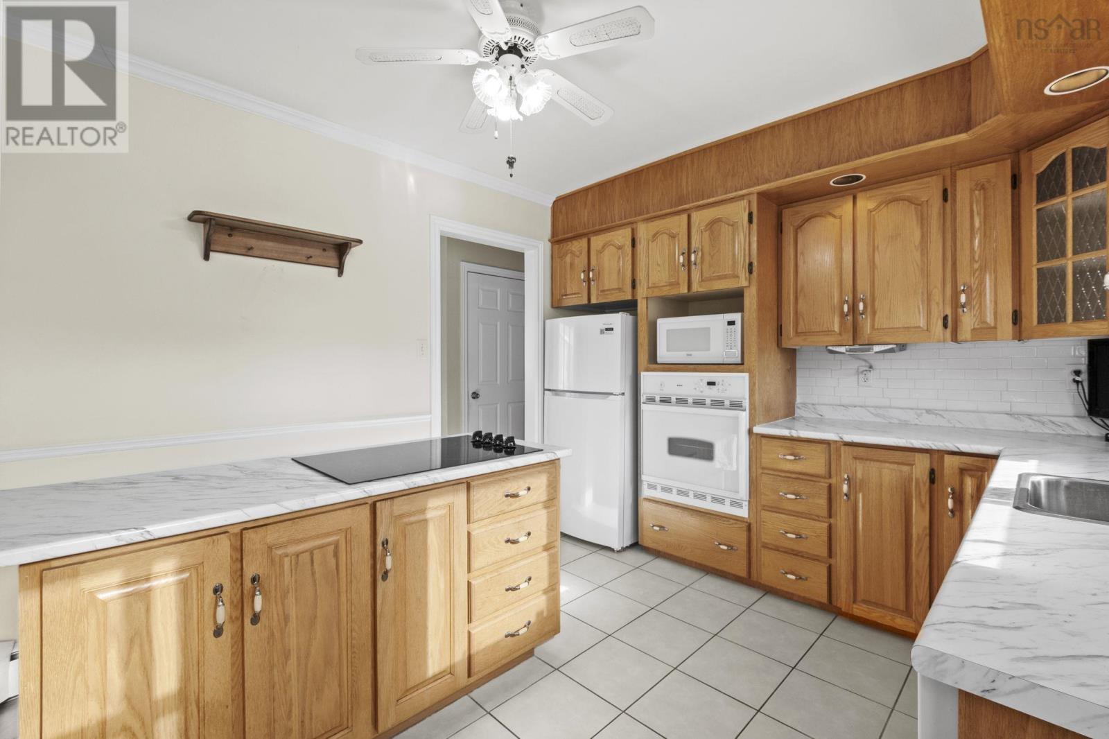 85 Amaranth Crescent, Dartmouth, Nova Scotia  B2W 4C1 - Photo 18 - 202602310