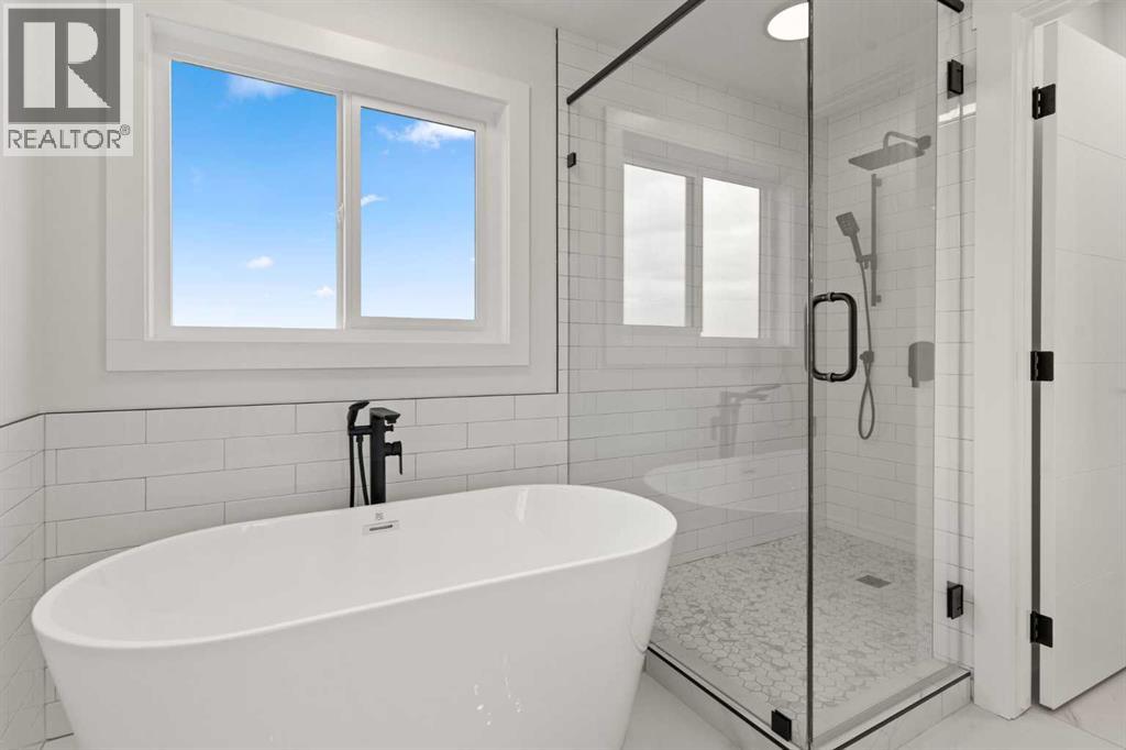 53 Heritage Park, Cochrane, Alberta  T4C 3G9 - Photo 12 - A2284519