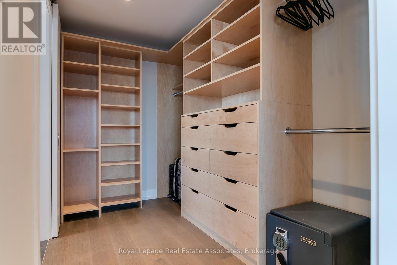 1002 - 90 Stadium Road, Toronto, Ontario  M5V 3W5 - Photo 29 - C12766184