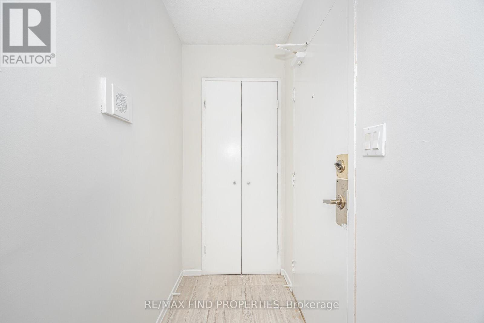 403 - 20 Edgecliffe Golfway, Toronto, Ontario  M3C 3A4 - Photo 5 - C12766230