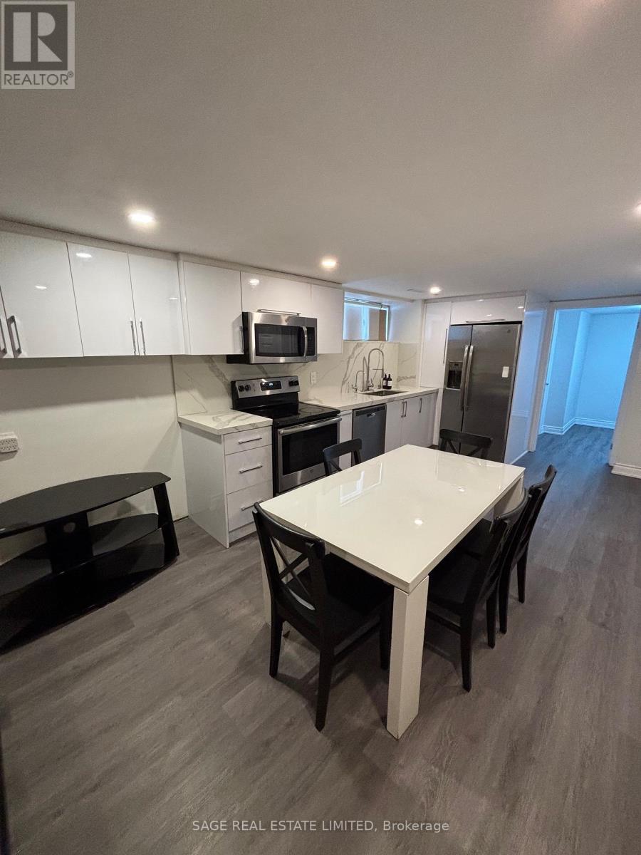 Lower Level - 230 Lawrence Avenue W, Toronto, Ontario  M4R 2J3 - Photo 3 - C12766254