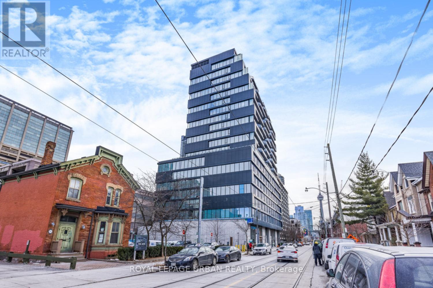 521 - 195 MCCAUL STREET, Toronto, Ontario