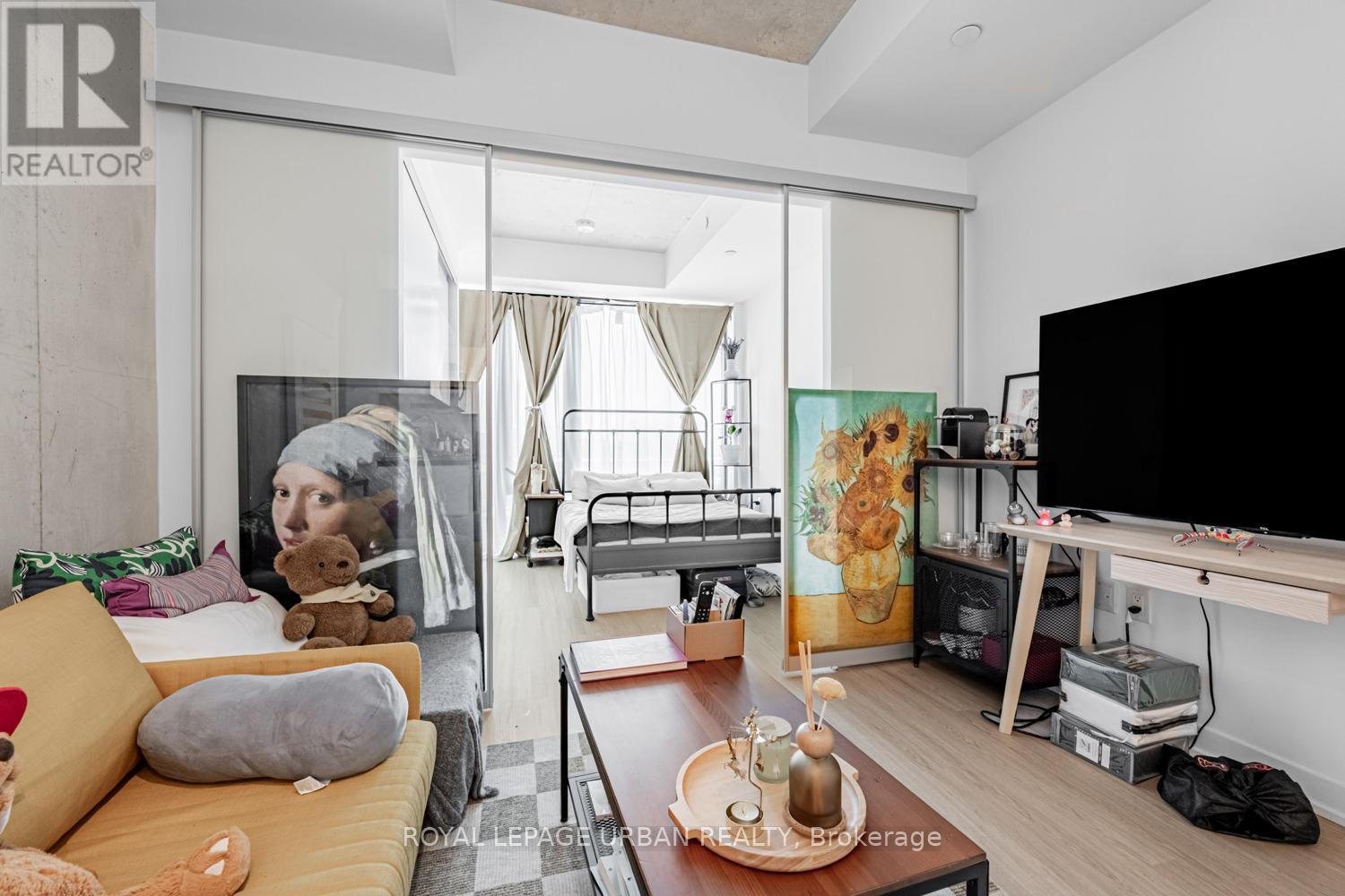 521 - 195 Mccaul Street, Toronto, Ontario  M5T 0E5 - Photo 15 - C12766304