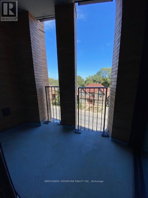 330 - 1720 Bayview Avenue, Toronto, Ontario  M4G 3C4 - Photo 12 - C12766310