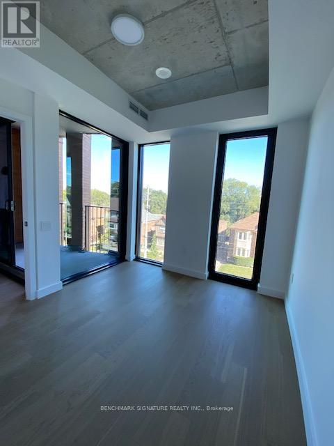 330 - 1720 Bayview Avenue, Toronto, Ontario  M4G 3C4 - Photo 5 - C12766310