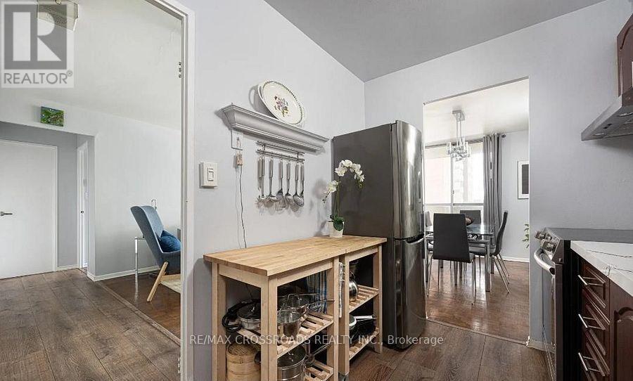 218 - 1 Massey Square, Toronto, Ontario  M4C 5L4 - Photo 13 - E12766174