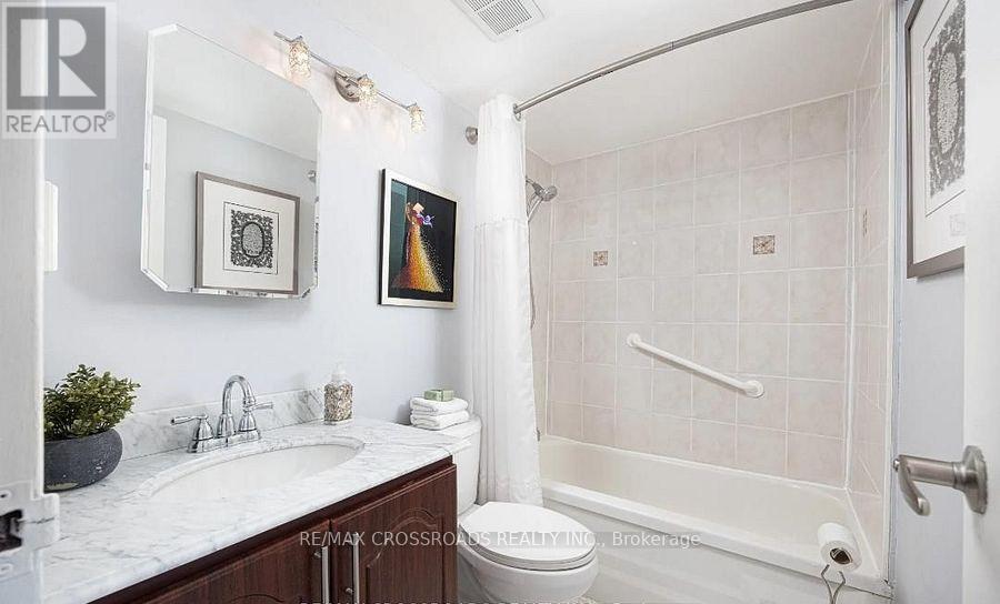 218 - 1 Massey Square, Toronto, Ontario  M4C 5L4 - Photo 14 - E12766174