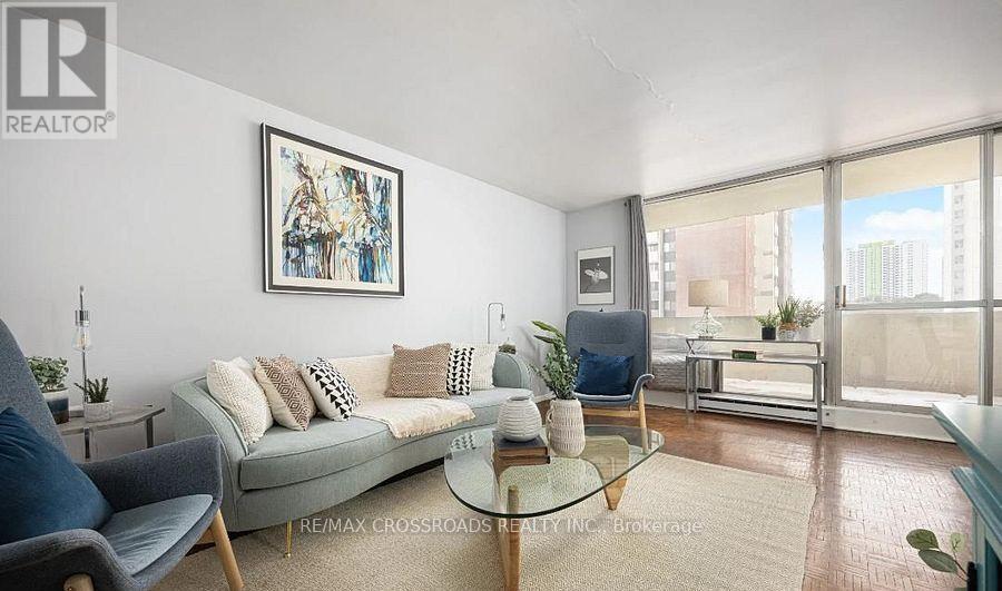 218 - 1 Massey Square, Toronto, Ontario  M4C 5L4 - Photo 7 - E12766174