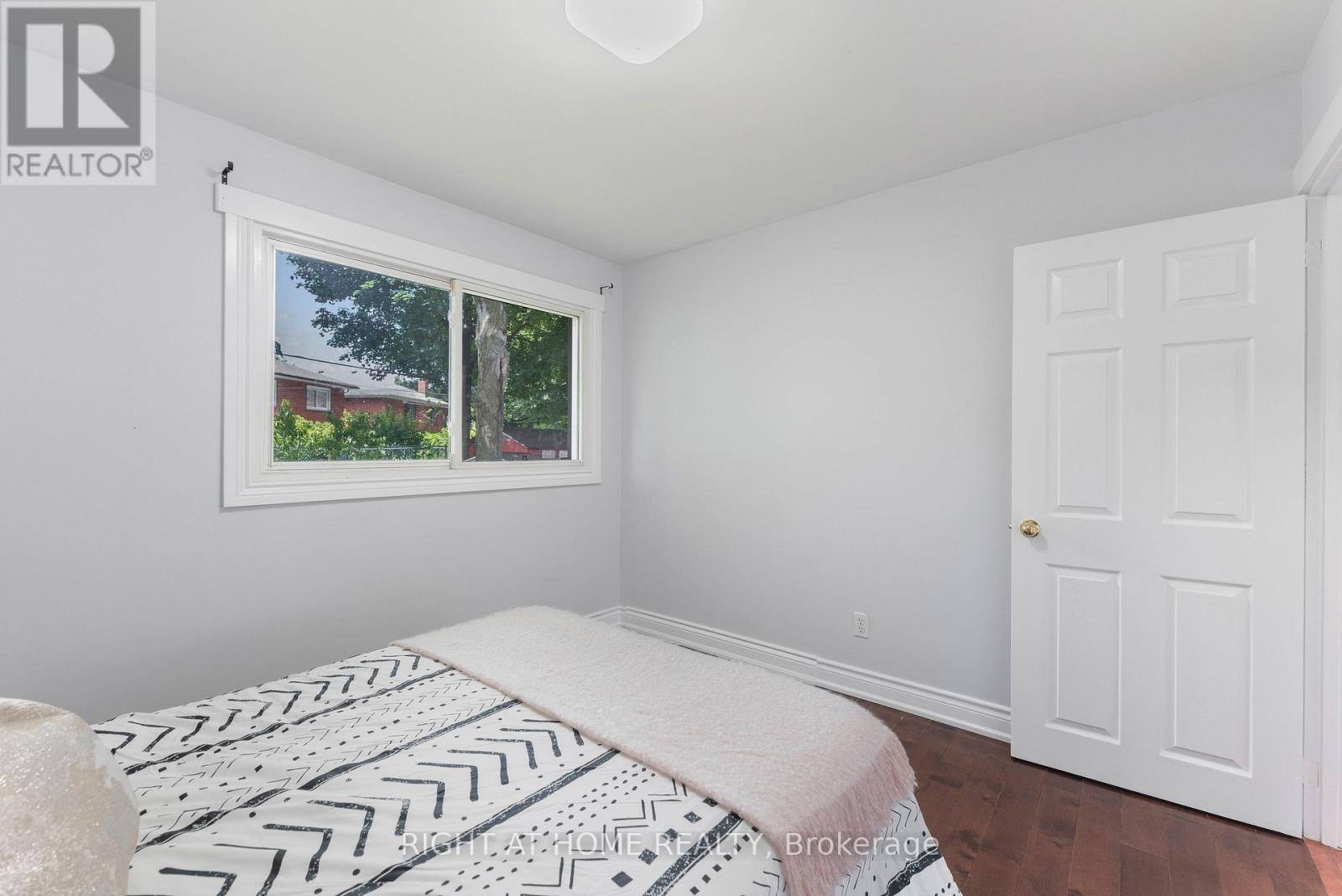 608 Mccowan Road, Toronto, Ontario  M1J 1K1 - Photo 16 - E12766224