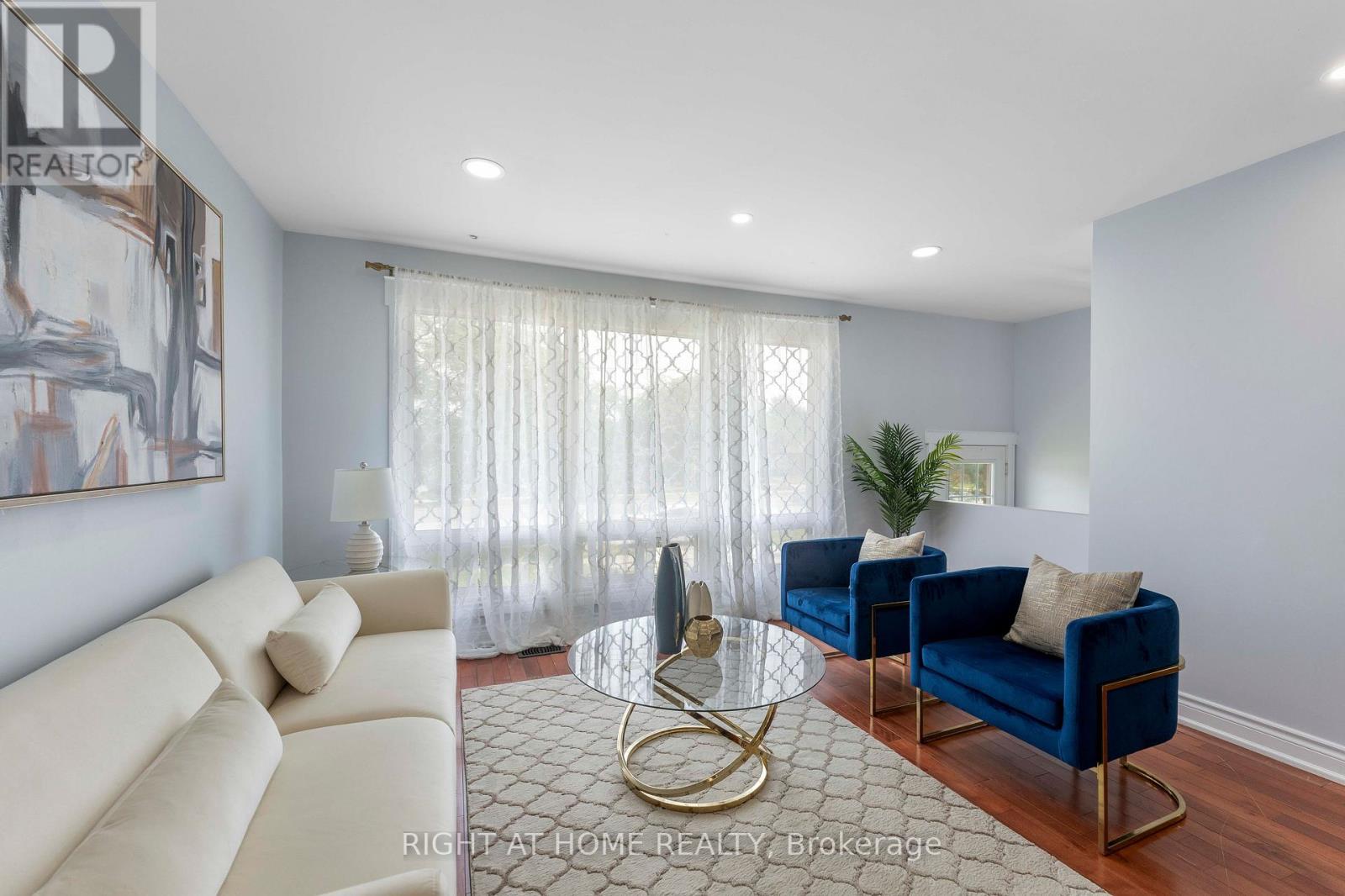 608 Mccowan Road, Toronto, Ontario  M1J 1K1 - Photo 9 - E12766224