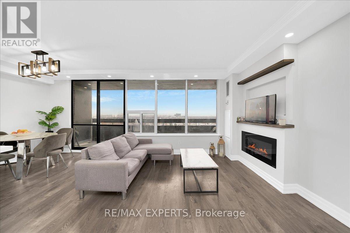 2115 - 11 Wincott Drive, Toronto, Ontario  M9R 2R9 - Photo 2 - W12766018