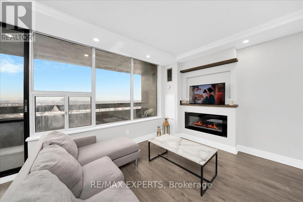 2115 - 11 Wincott Drive, Toronto, Ontario  M9R 2R9 - Photo 7 - W12766018