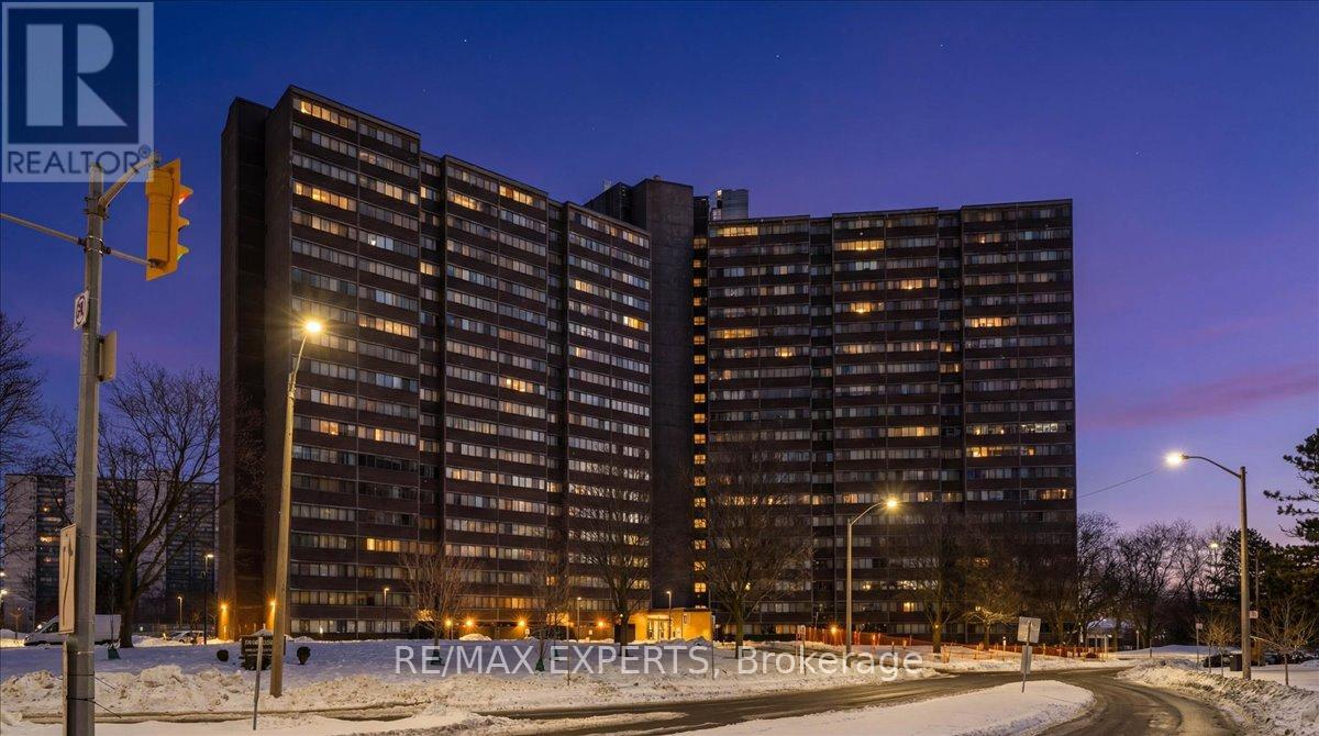 2115 - 11 Wincott Drive, Toronto, Ontario  M9R 2R9 - Photo 30 - W12766018