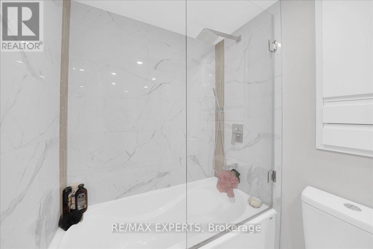 2115 - 11 Wincott Drive, Toronto, Ontario  M9R 2R9 - Photo 22 - W12766018