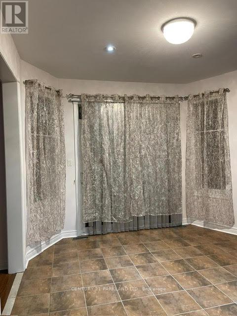 185 Jefferson Forest Drive, Richmond Hill, Ontario  L4E 4K4 - Photo 16 - N12766212