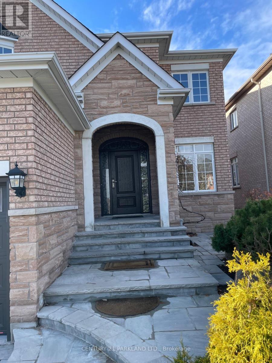 185 Jefferson Forest Drive, Richmond Hill, Ontario  L4E 4K4 - Photo 3 - N12766212